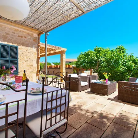 Barcares Petit, Piscina, Jardines Junto A Playa En Villa Alcudia (Mallorca)