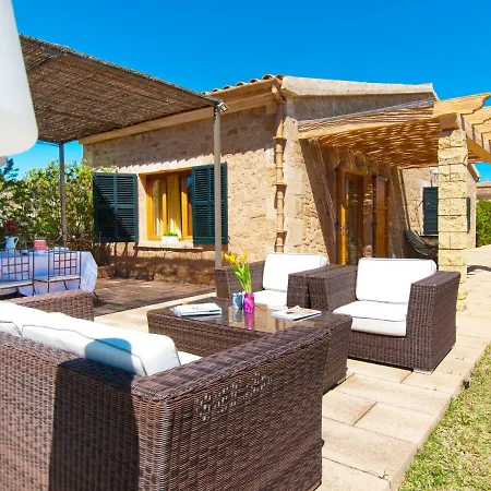 Barcares Petit, Piscina, Jardines Junto A Playa En Villa Alcudia (Mallorca)