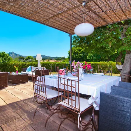 Villa Barcares Petit, Piscina, Jardines Junto A Playa En *