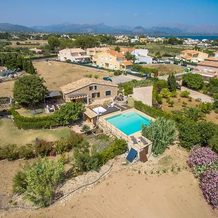 Villa Barcares Petit, Piscina, Jardines Junto A Playa En Alcudia (Mallorca)